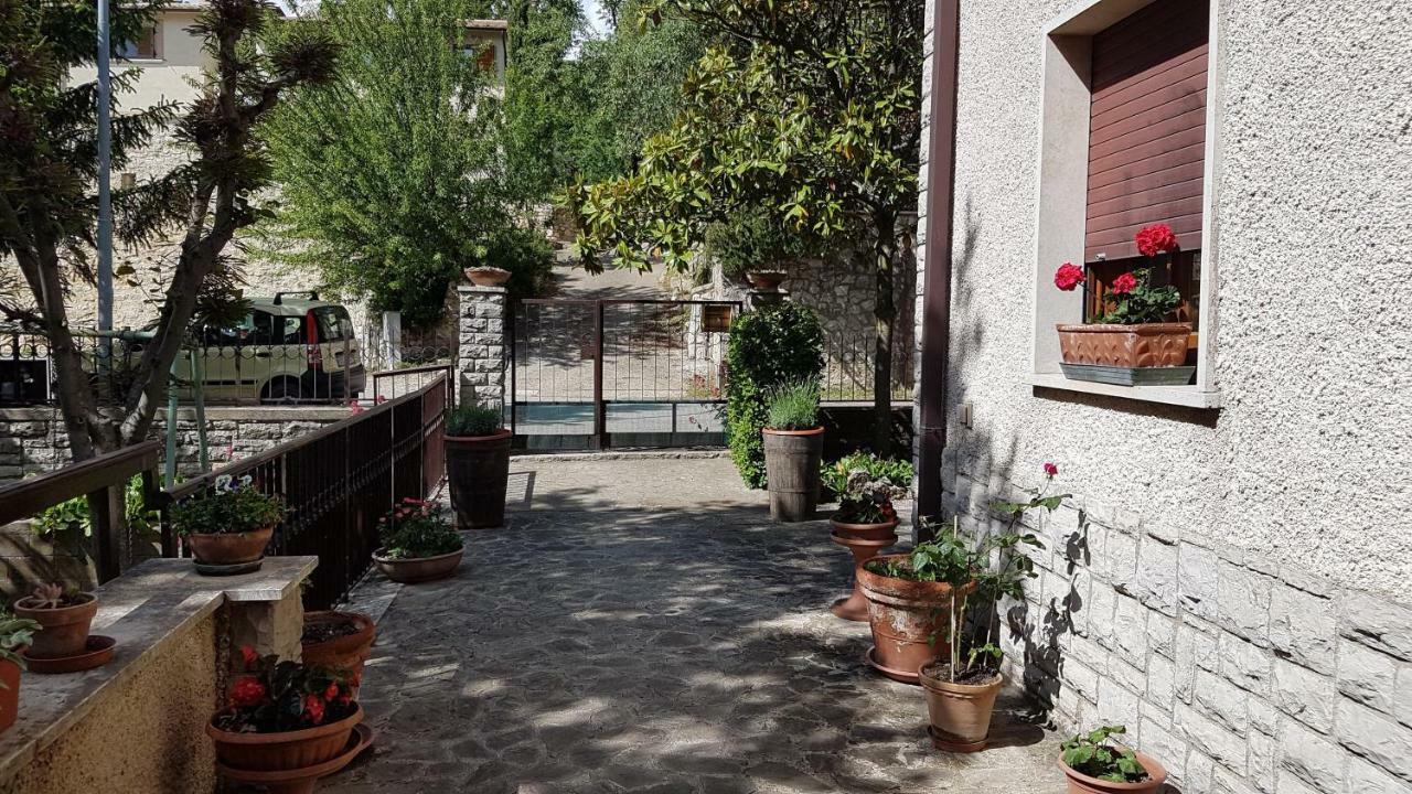 Le Casette Di Civitella La Casa Di Nonna Giulia Civitella Del Lago Экстерьер фото