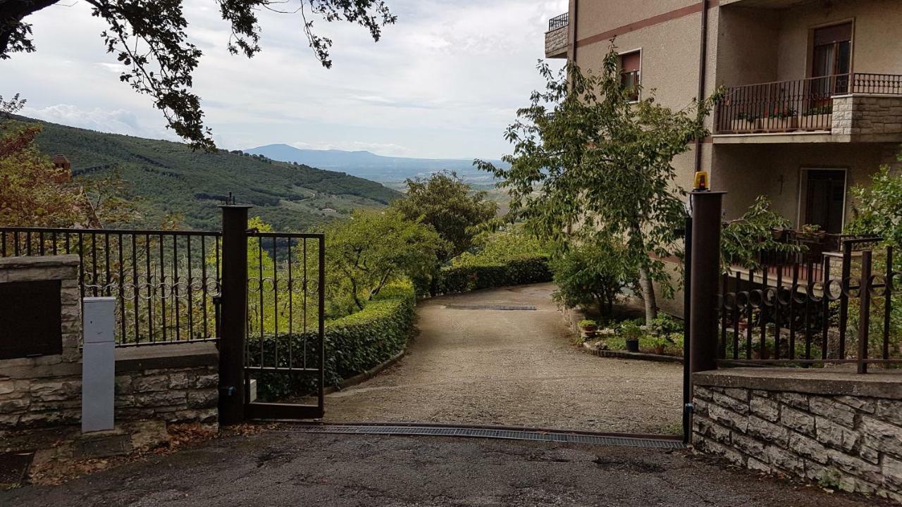 Le Casette Di Civitella La Casa Di Nonna Giulia Civitella Del Lago Экстерьер фото
