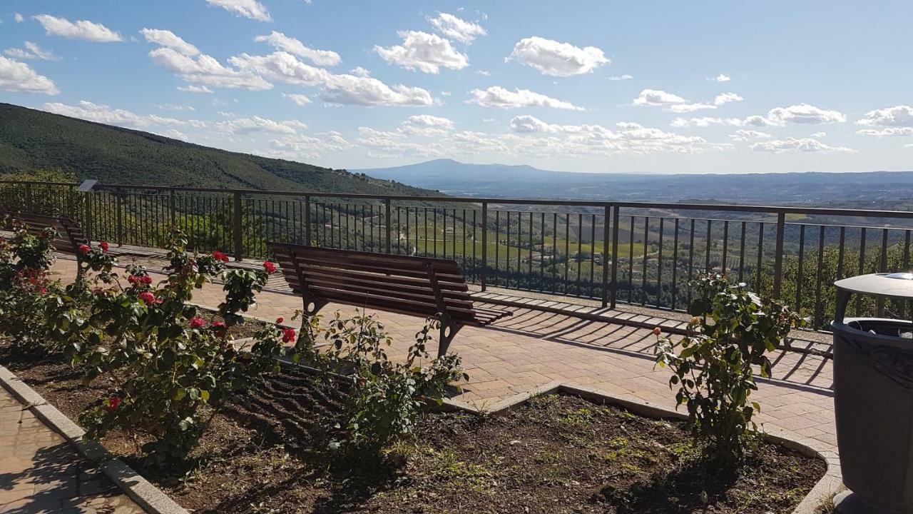 Le Casette Di Civitella La Casa Di Nonna Giulia Civitella Del Lago Экстерьер фото
